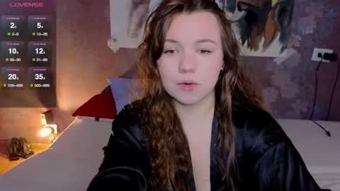 artist Emily online show from 07-01-26, 07:02