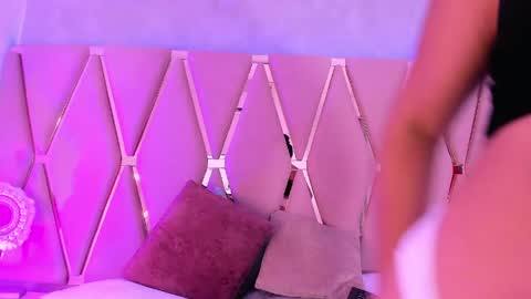 Emily online show from 04-27-26, 12:41