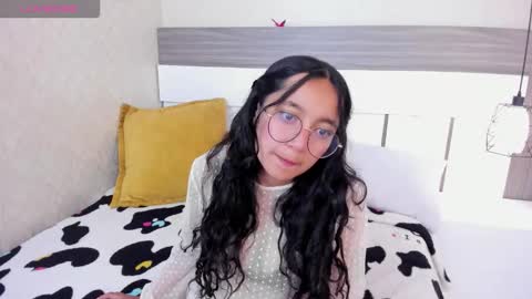 Emily Bluush online show from 03-11-26, 06:47