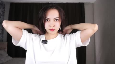 Snapshot of emilybrixton chatting on 06-09-26, 06:30 Lana online show from 06-09-26, 06:30