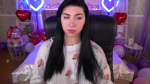 Emy online show from 02-18-25, 06:37