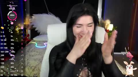 Emy online show from 04-11-26, 06:51