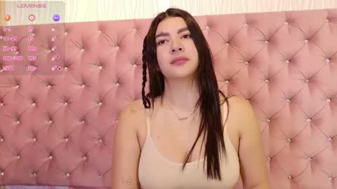 Snapshot of emilycastro_ chatting on 02-07-26, 03:05 Emily online show from 02-07-26, 03:05