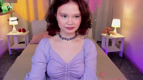 Snapshot of emilychaves chatting on 07-05-26, 12:45 Emilyhaves online show from 07-05-26, 12:45