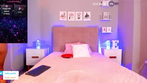 Emi Fit online show from 10-22-25, 07:46