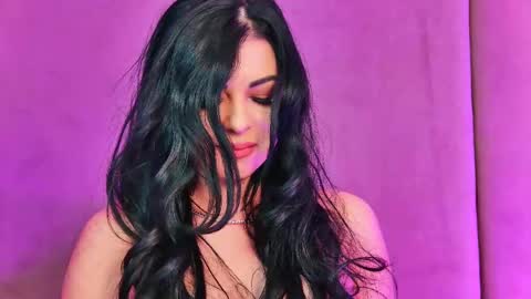 Snapshot of emilycolle_ chatting on 03-10-25, 11:10 Emily online show from 03-10-25, 11:10