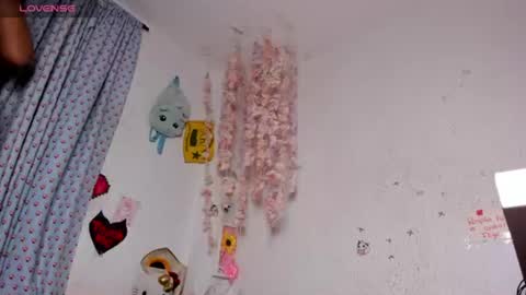 Emily online show from 07-19-26, 06:39