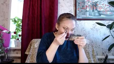 EmilyDoth online show from 02-21-26, 05:19