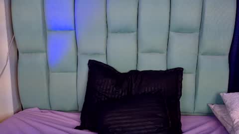 Emily online show from 07-07-26, 06:47
