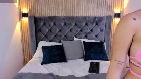 Snapshot of emilygracce chatting on 06-28-26, 12:33 emilygracce online show from 06-28-26, 12:33