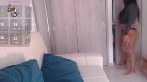 Emily online show from 02-05-25, 02:37