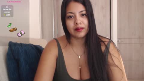 Emily online show from 03-11-25, 01:45