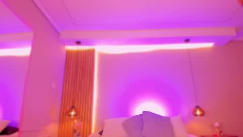 Emily  online show from 09-24-25, 09:07