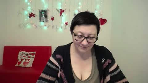 Emily online show from 02-12-26, 08:48