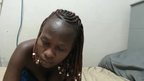 Emilly online show from 03-25-26, 09:32