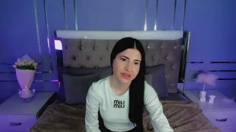 Emily online show from 03-11-26, 10:05