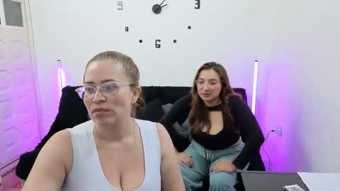 emily  friends online show from 01-07-26, 03:20