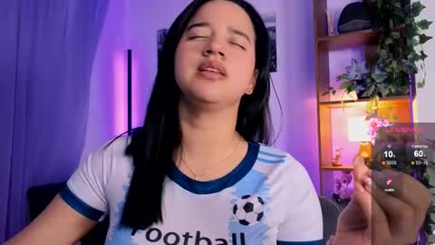 Snapshot of emilyrousex chatting on 09-12-25, 06:08 emilyrousex online show from 09-12-25, 06:08