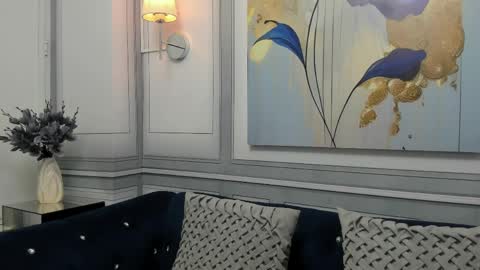 Emily online show from 04-11-26, 11:25