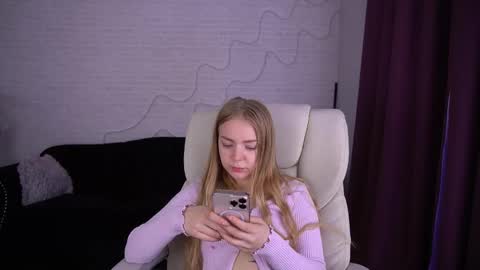  MY NAME IS Emily WELCOME EVERYONE I WILL BE HAPPY TO GIVE YOU WHAT YOU HAVE DREAMED OF FOR SO LONG online show from 10-19-25, 06:14