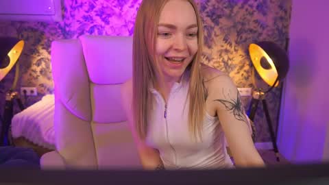  MY NAME IS Emily WELCOME EVERYONE I WILL BE HAPPY TO GIVE YOU WHAT YOU HAVE DREAMED OF FOR SO LONG online show from 04-24-26, 07:33