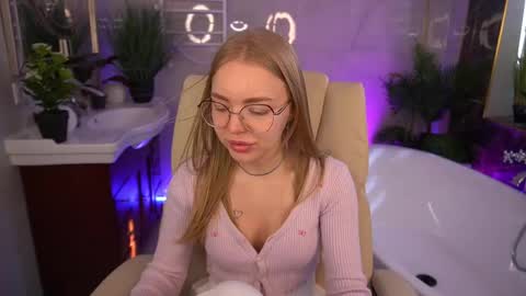  MY NAME IS Emily WELCOME EVERYONE I WILL BE HAPPY TO GIVE YOU WHAT YOU HAVE DREAMED OF FOR SO LONG online show from 06-08-26, 06:03
