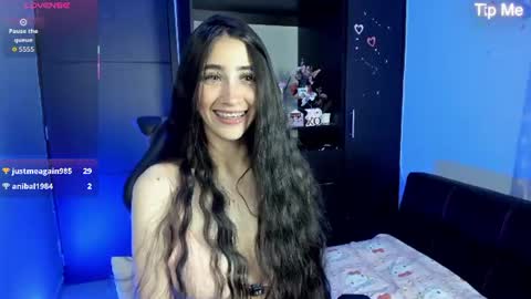 Emy online show from 07-18-26, 12:48