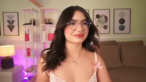 Emily Turner  online show from 04-22-26, 08:10