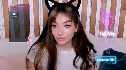 Emily online show from 10-15-25, 08:03