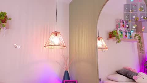 Snapshot of emilyy_bank chatting on 05-01-26, 08:24 Emily Bank online show from 05-01-26, 08:24