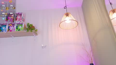 Snapshot of emilyy_bank chatting on 07-14-26, 02:05 Emily Bank online show from 07-14-26, 02:05