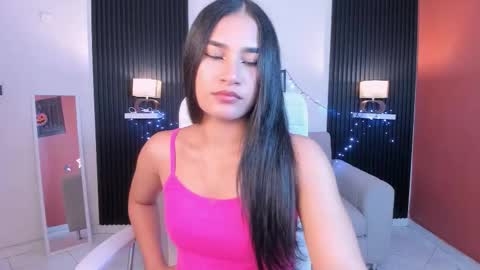 emilyy_kim online show from 11-14-25, 09:57