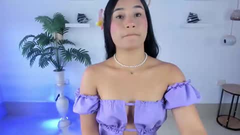 emilyy_kim online show from 01-14-26, 06:46