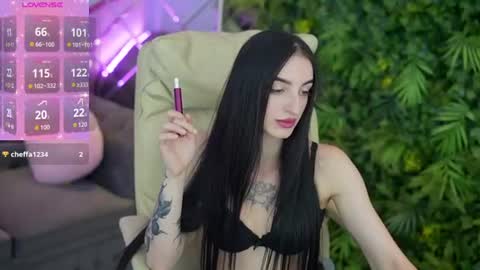 Snapshot of emilyymoon chatting on 06-22-26, 08:28 emilyymoon online show from 06-22-26, 08:28