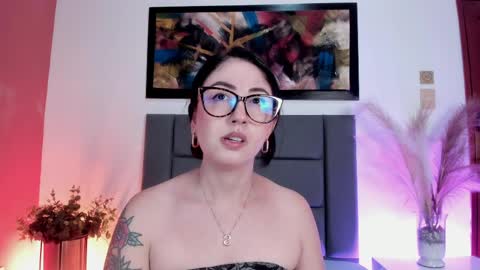Emilyy Watson online show from 04-09-26, 06:19