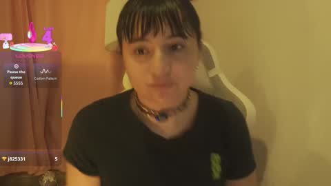 emma online show from 02-02-26, 01:48