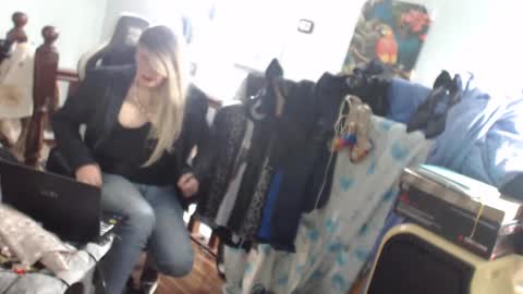 emma online show from 03-03-25, 06:26