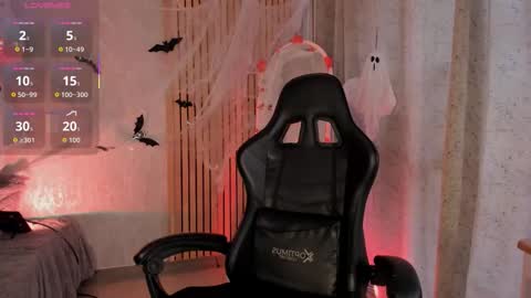   online show from 10-28-25, 09:06