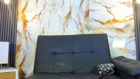 Snapshot of emma_angel_04 chatting on 05-19-26, 02:01 emma_angel_04 online show from 05-19-26, 02:01