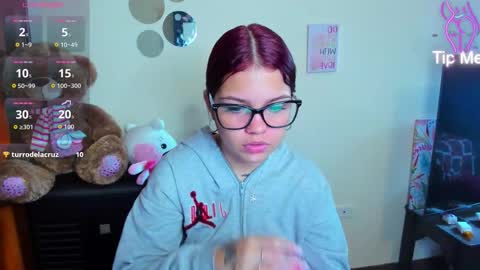 Snapshot of emma_boo_ chatting on 02-16-26, 03:30 emma_boo_ online show from 02-16-26, 03:30