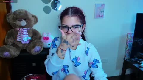 emma_boo_ online show from 04-20-26, 03:37