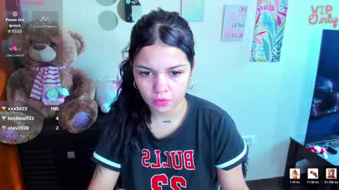 Snapshot of emma_boo_ chatting on 05-31-26, 03:08 emma_boo_ online show from 05-31-26, 03:08