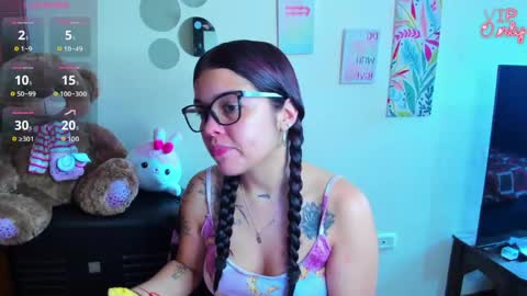 Snapshot of emma_boo_ chatting on 06-03-26, 02:19 emma_boo_ online show from 06-03-26, 02:19