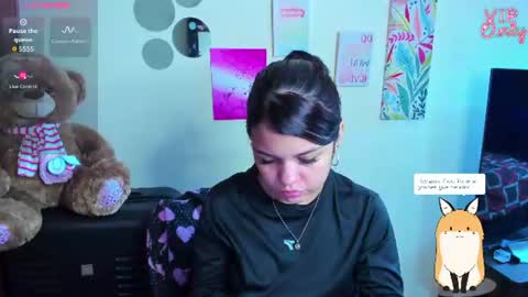 Snapshot of emma_boo_ chatting on 06-09-26, 02:39 emma_boo_ online show from 06-09-26, 02:39