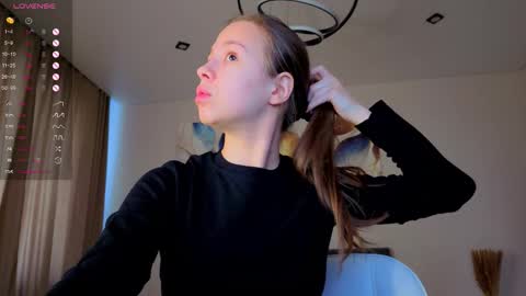 Emma online show from 12-18-25, 05:46