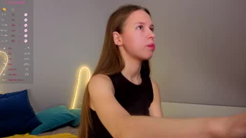 Emma online show from 08-07-26, 02:02