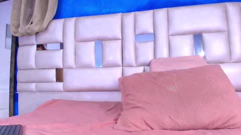 Emma online show from 10-07-25, 03:04