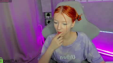 Emma online show from 04-21-26, 02:51