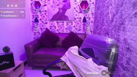 Snapshot of emma_garciaa_ chatting on 01-25-25, 06:45 emma online show from 01-25-25, 06:45