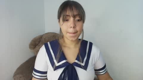 emma_grayys online show from 01-06-26, 06:17